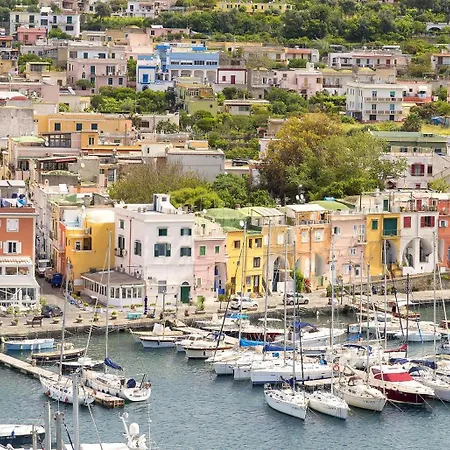 Da 97 - Gioia Lägenhet